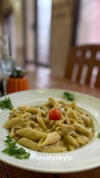 پاستا چیکن آلفردو