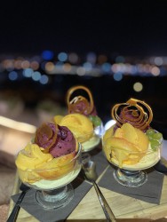 بستنی میوه ای